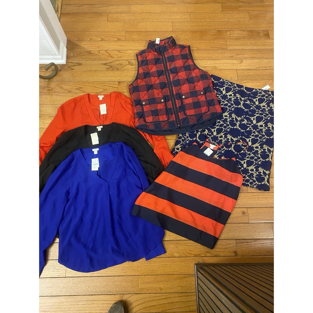 J Crew Lot Of 6 NWT Down Vest, Skirt, Blouses Large 12‎ 14